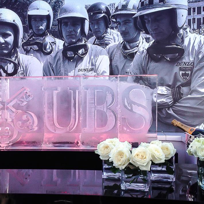 eisskulpturen.ch  Eislogo UBS