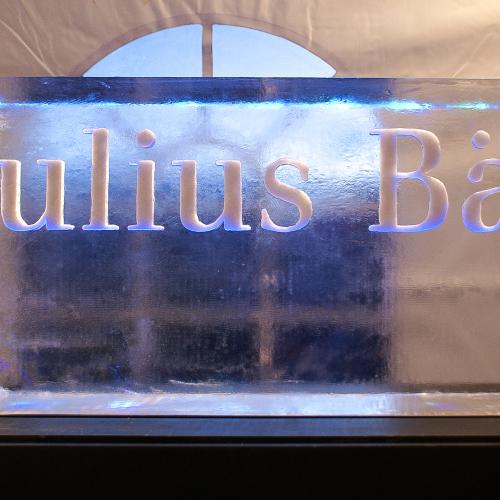eisskulpturen.ch  Eislogo  Bank Julius Bär