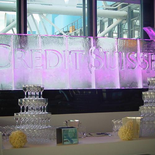 eisskulpturen.ch  Eislogo Credit Suisse