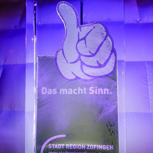 eisskulpturen.ch  Eislogo Zofingen