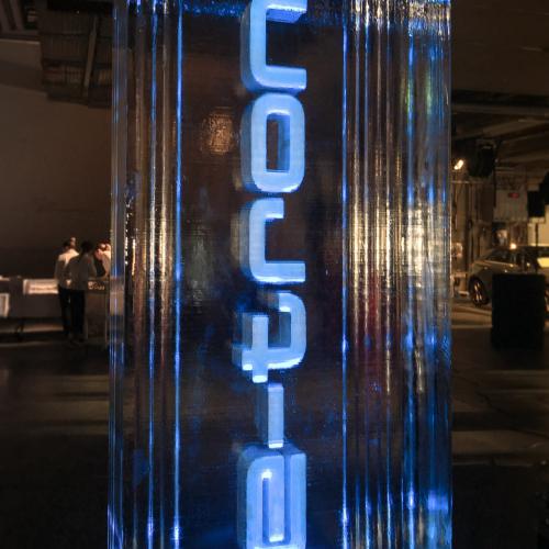 eisskulpturen_Ch_Eislogo_etron
