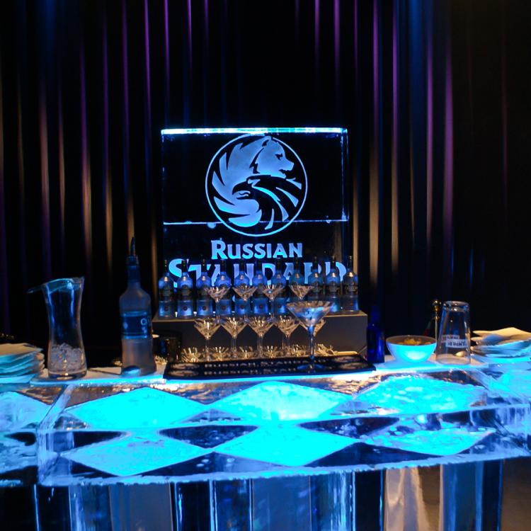 eisskulpturen.ch_eisbar_russian standard