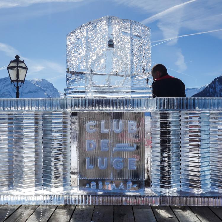 eisskulpturen.ch_eisbar_clu de luge