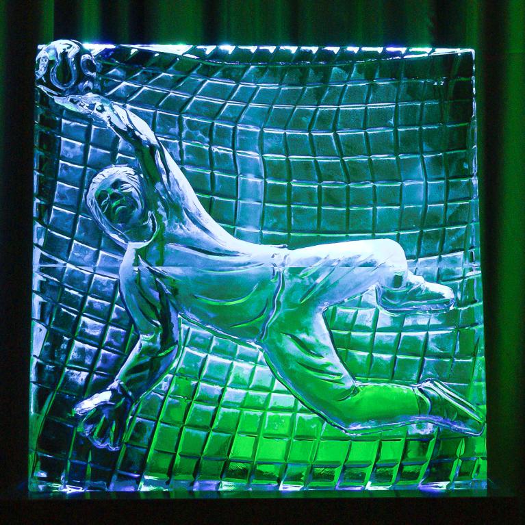 eisfiguren eisskulpturen.ch