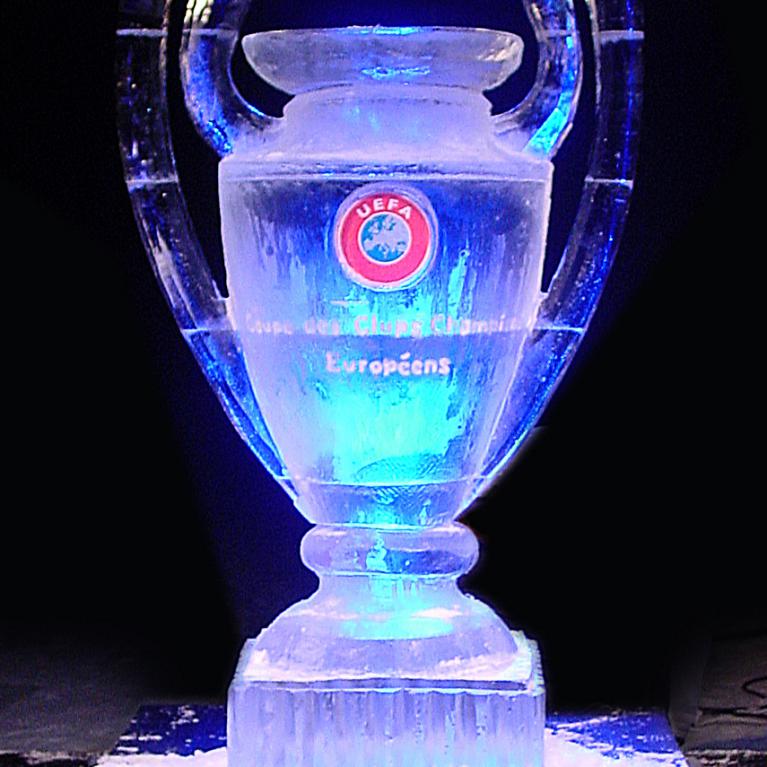 eisfiguren eisskulpturen.ch