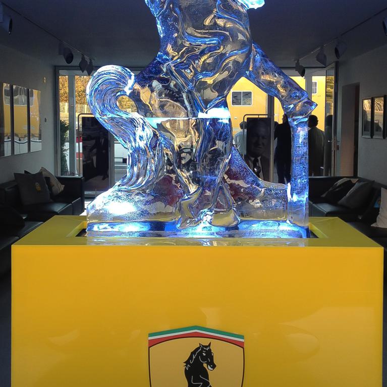 eisfiguren eisskulpturen.ch