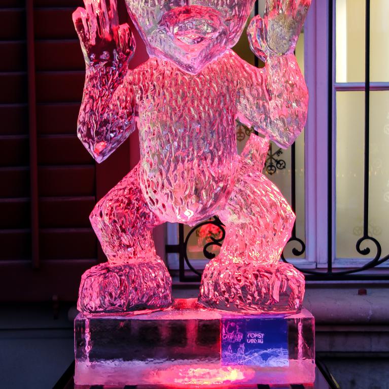 eisfiguren eisskulpturen.ch