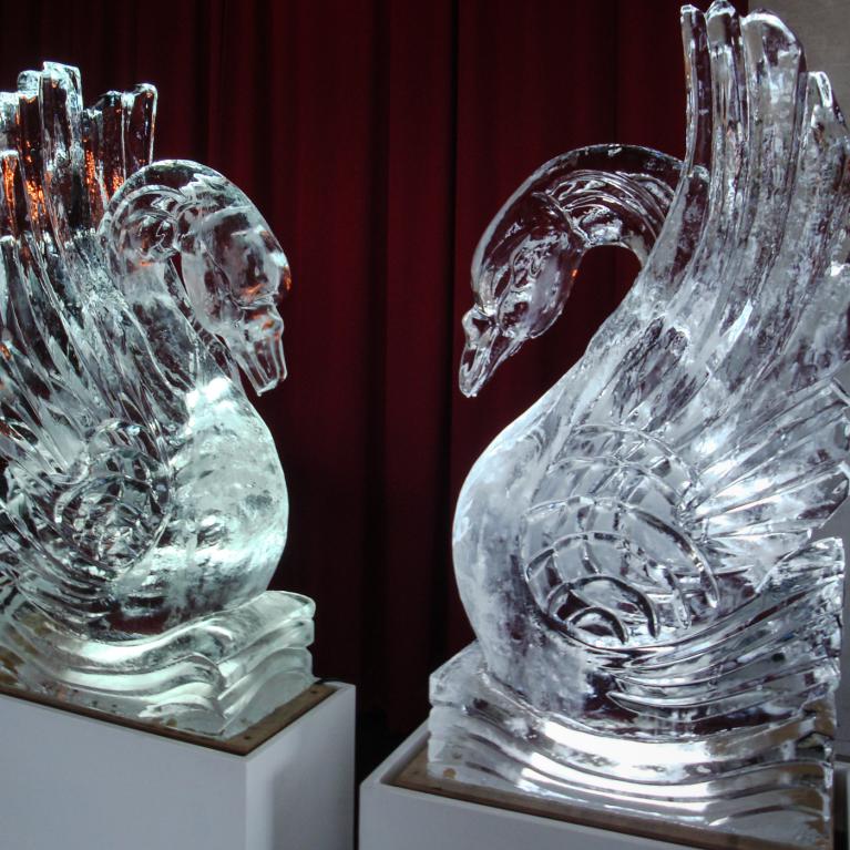 eisfiguren eisskulpturen.ch