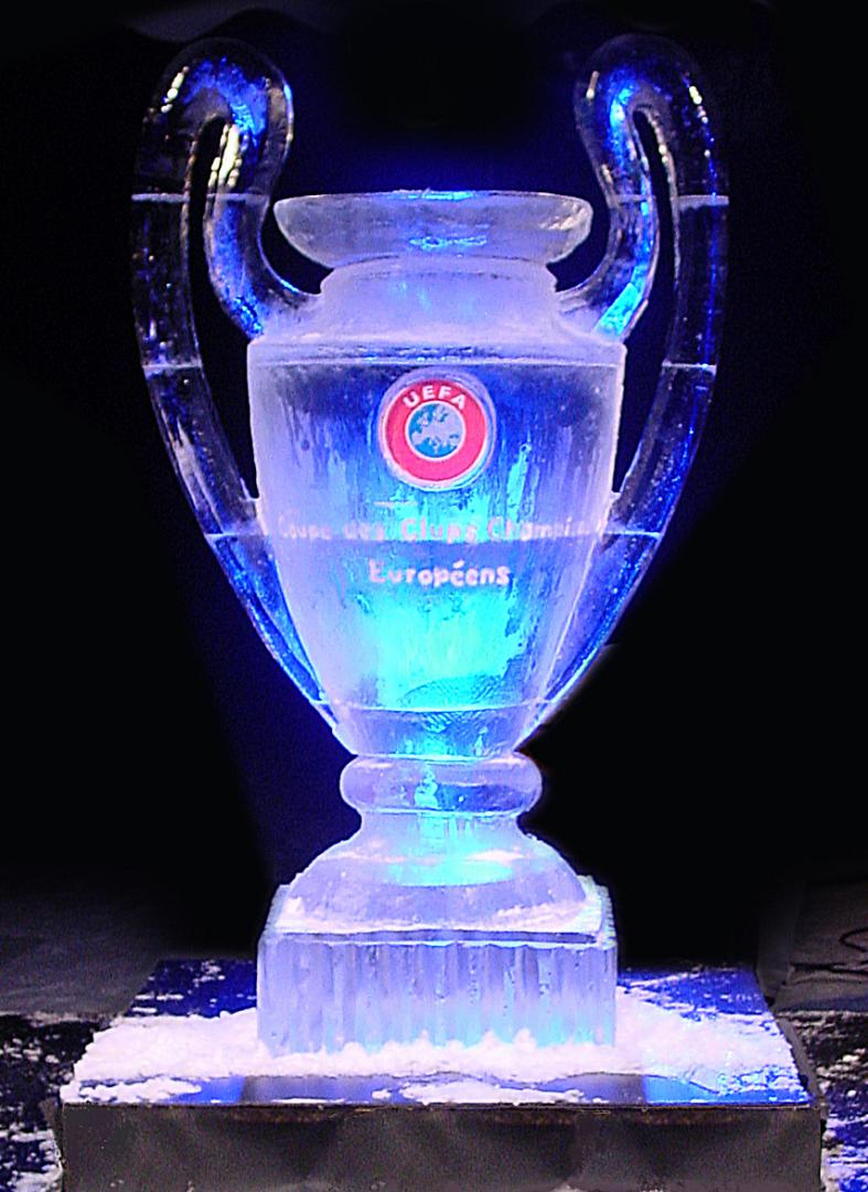 eisfiguren eisskulpturen.ch