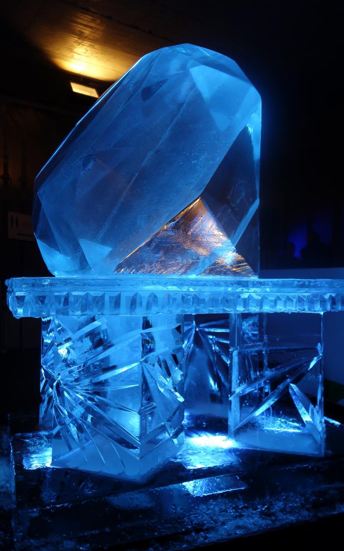 eisfiguren eisskulpturen.ch
