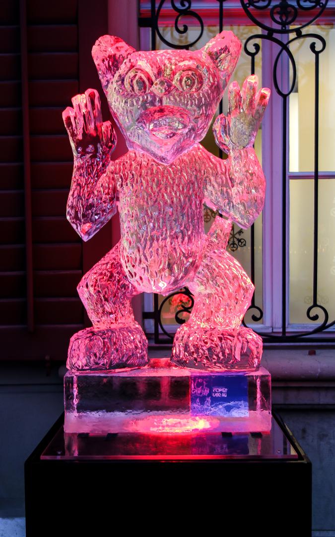 eisfiguren eisskulpturen.ch