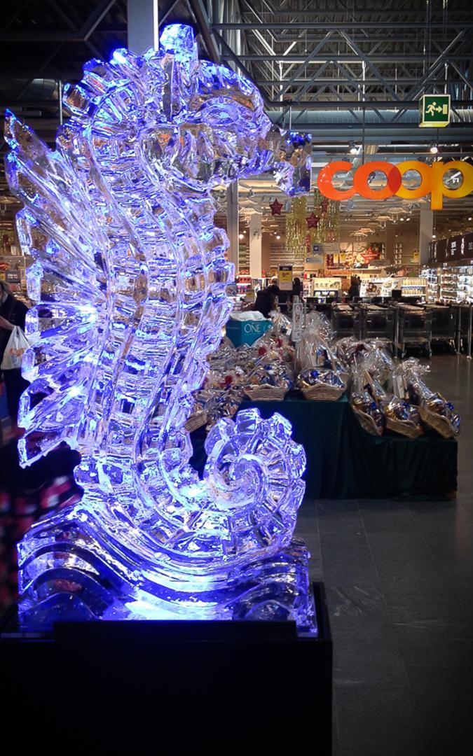 eisfiguren eisskulpturen.ch