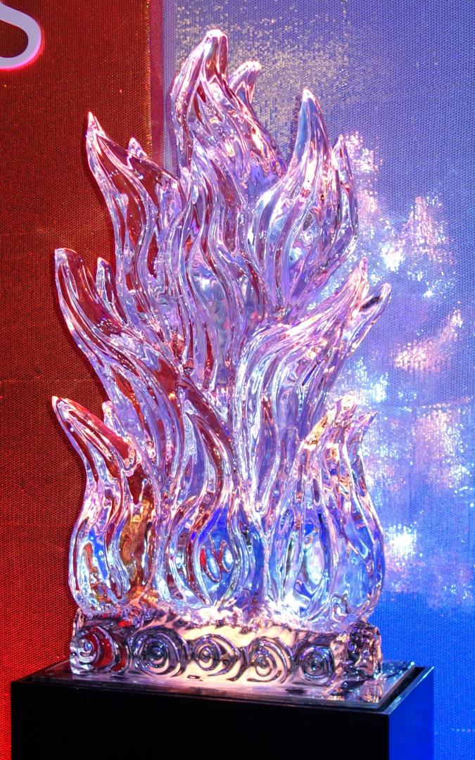 eisfiguren eisskulpturen.ch