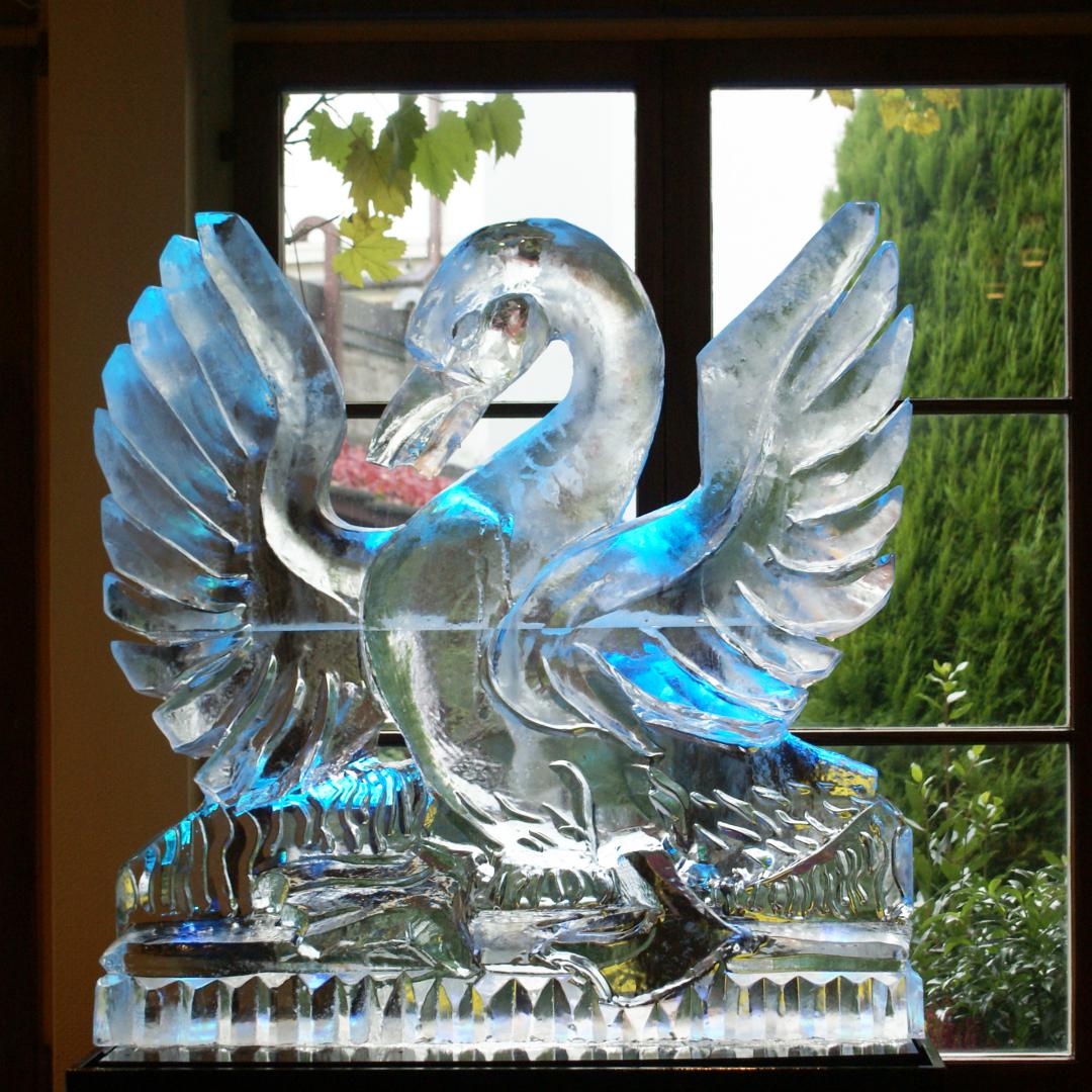 eisfiguren eisskulpturen.ch