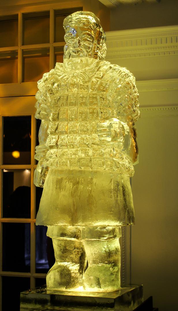 eisfiguren eisskulpturen.ch