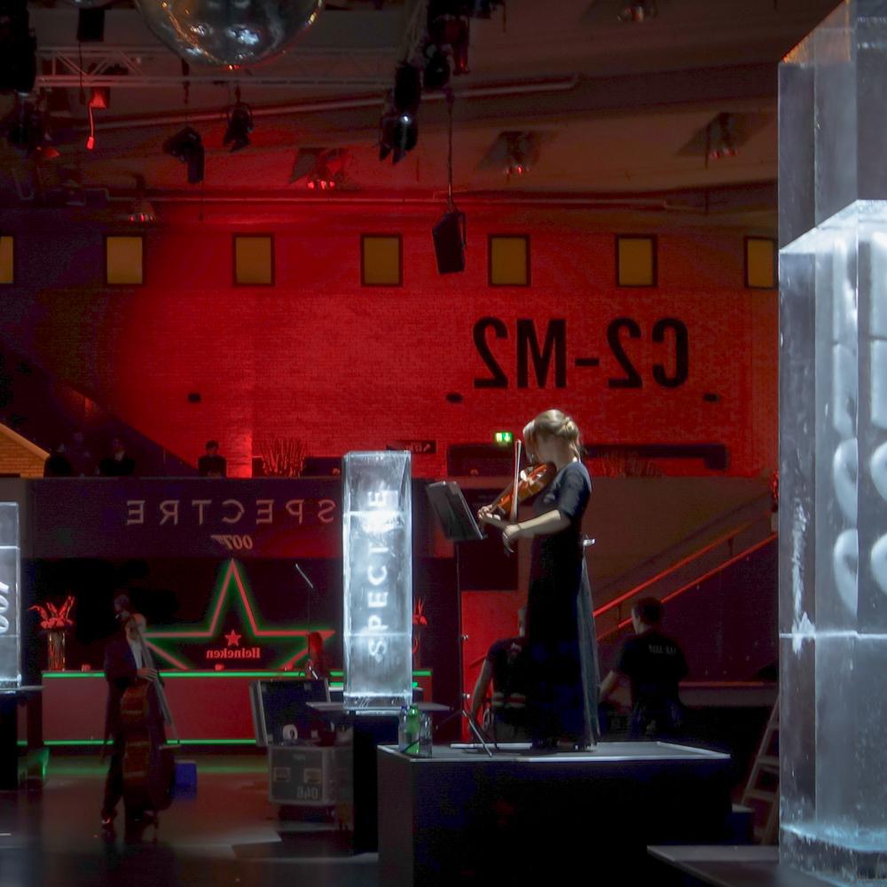 eisskulpturen.ch  007 Spectre